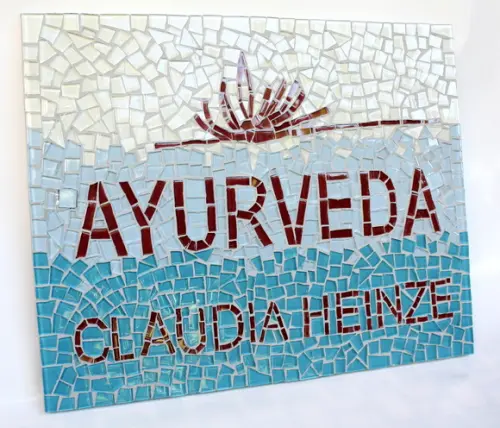 Placa de Identificação em Mosaico para Áreas Internas