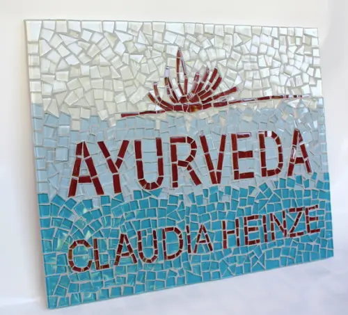 Placa de Identificação em Mosaico para Áreas Internas