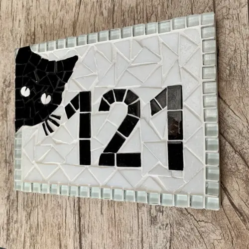 Placa para Apartamento em Mosaico Gato