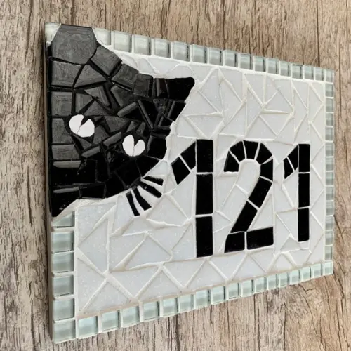 Placa para Apartamento em Mosaico Gato