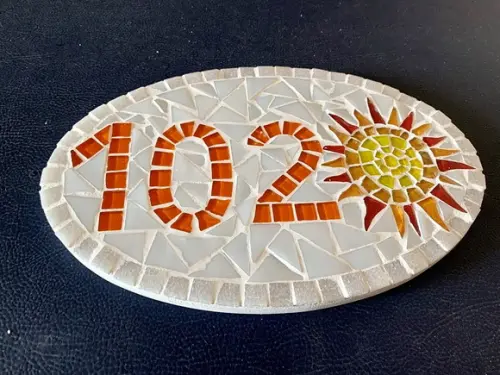 Placa para Apartamento em Mosaico Sol