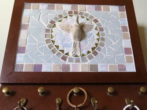 Porta Cartas e Chaves Mosaico Divino Espírito Santo