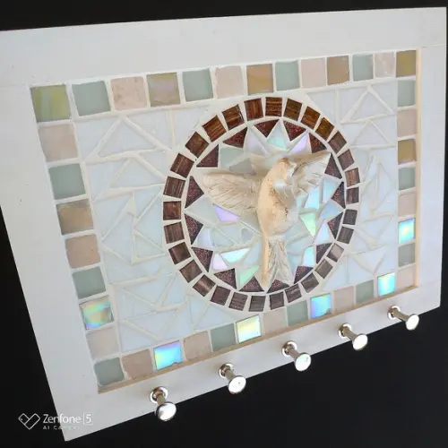 Porta Chaves Mosaico Divino Branco