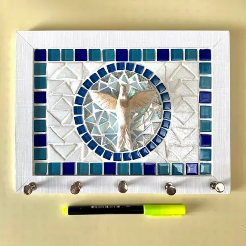 Porta Chaves Mosaico Divino Branco e Azul
