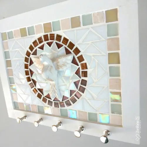 Porta Chaves Mosaico Divino Branco