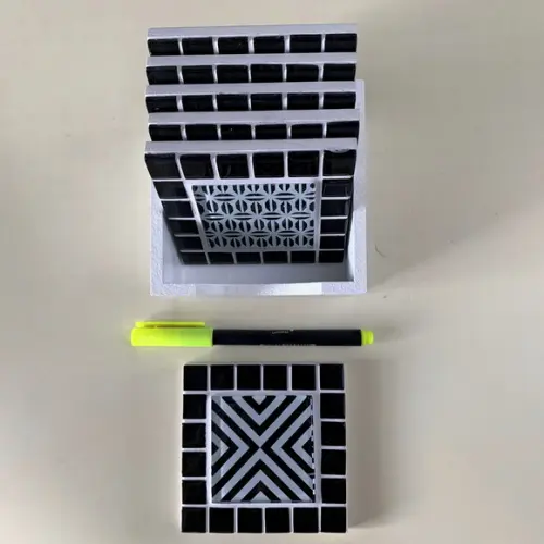 Porta Copos em Mosaico Preto & Branco