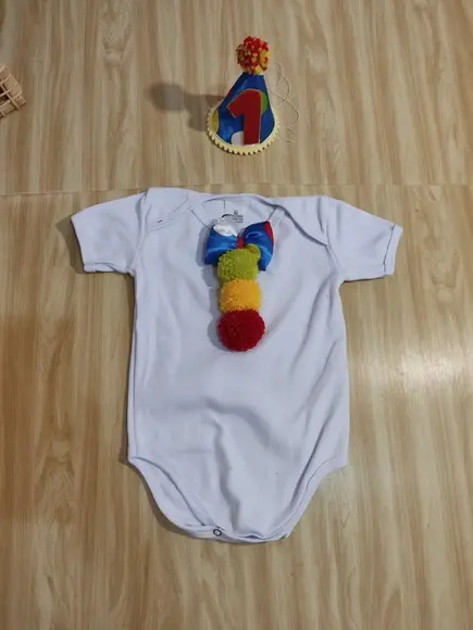 Roupa Palhacinho Circo