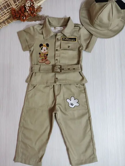 Roupa Safari do Mickey