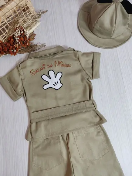 Roupa Safari do Mickey