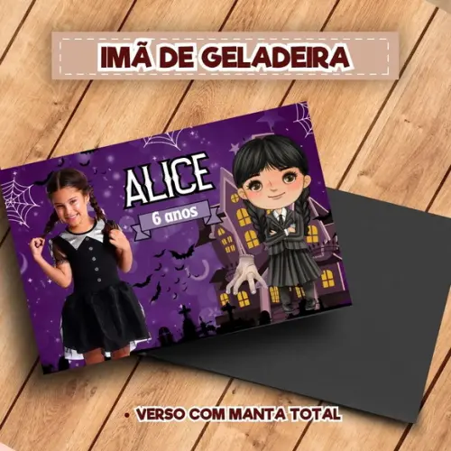 Imã de Geladeira Wandinha