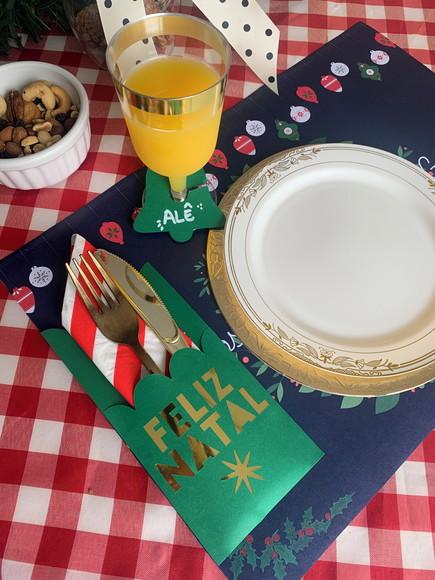Mesa Posta Personalizada: Nome da Família para Ceia Natal