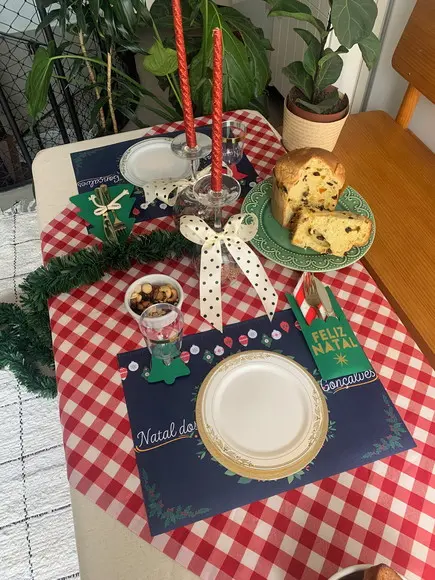 Mesa Posta Personalizada: Nome da Família para Ceia Natal