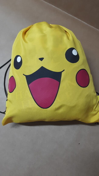 Mochilinha Sacolinha Lembrancinha Infantil Pikachu Pokemon