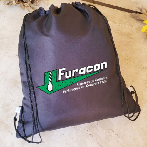 Sacola ou Mochila Preta Personalizada Brinde ou Lembrancinha