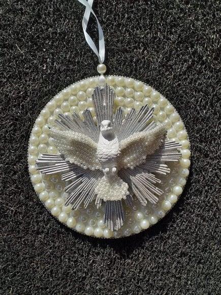 Mandala Divino Espírito Santo 20cm com pérolas