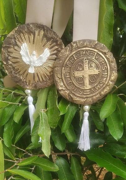 Escapulário de Porta São Bento e Divino Espírito Santo
