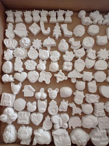 Kit com 2000 Peças Gesso Cru para Pintura Recreação Infantil