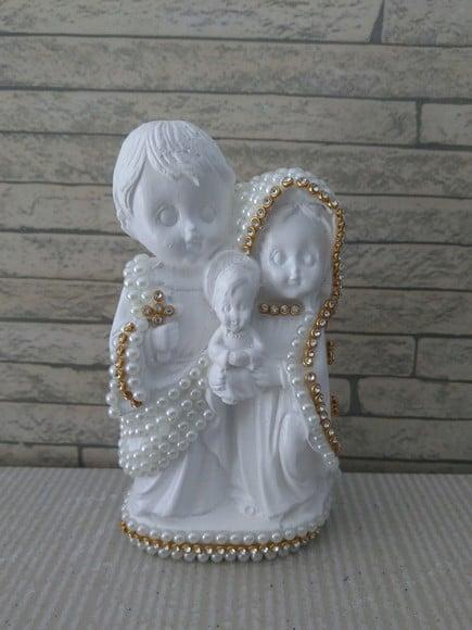 Sagrada Familia baby com pérolas 14cm