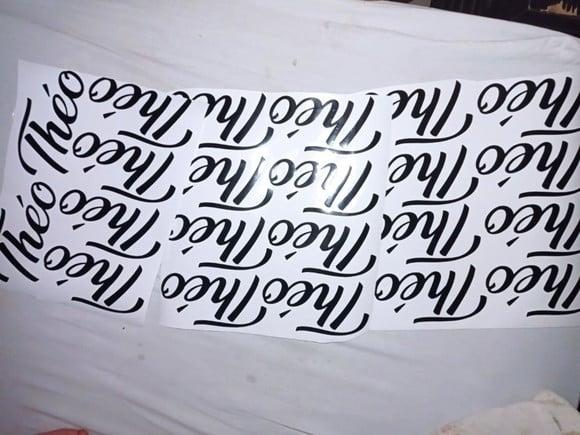 Adesivo Nome Personalizado Vinil 1,5cm