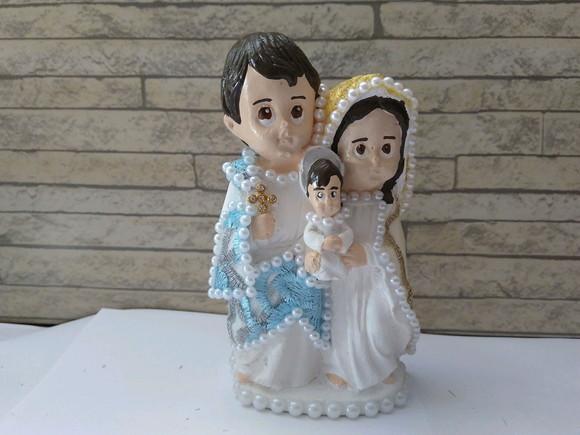 Sagrada Familia baby com renda 14cm