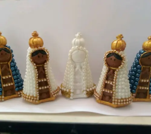 Nossa Senhora Aparecida Baby Pérolas 9cm