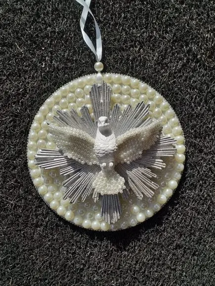 Mandala Divino Espírito Santo 20cm com pérolas