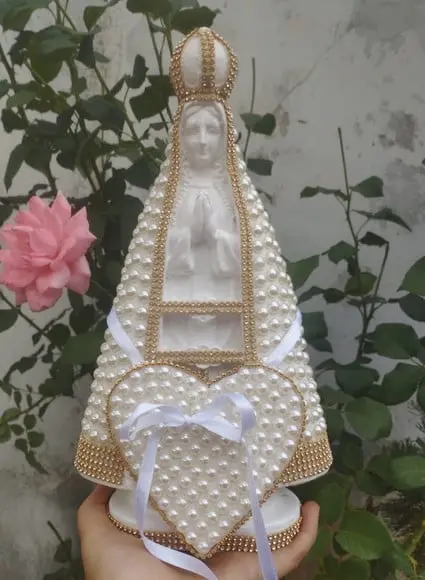 Nossa Senhora Aparecida 30 cm com Pérolas Porta Aliança