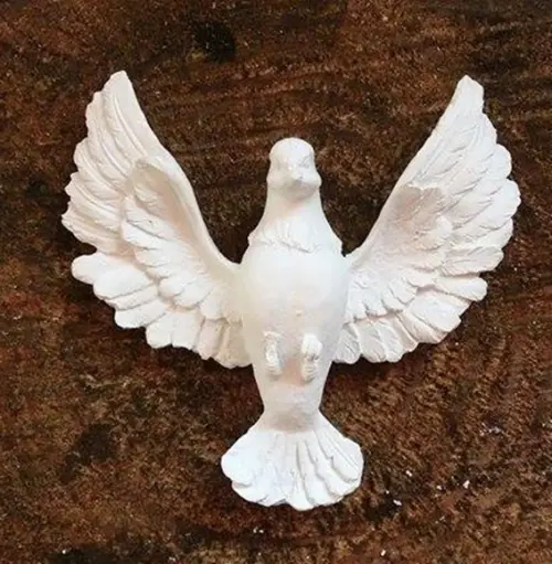 Divino Espírito Santo em Gesso