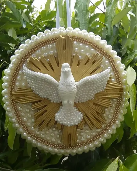 Mandala Divino Espírito Santo com Pérolas e Strass 20cm