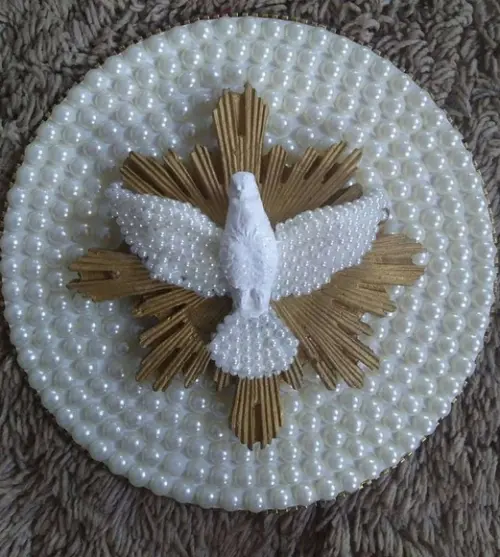 Mandala Divino Espírito Santo 25cm Com Pérolas