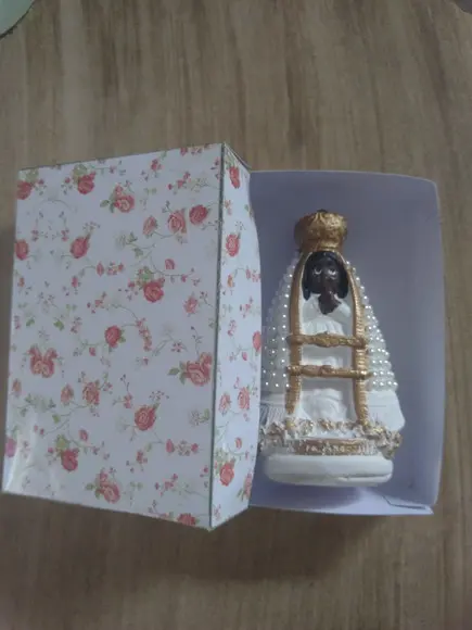 Nossa Senhora Aparecida Baby com Pérolas 9cm com Caixinha