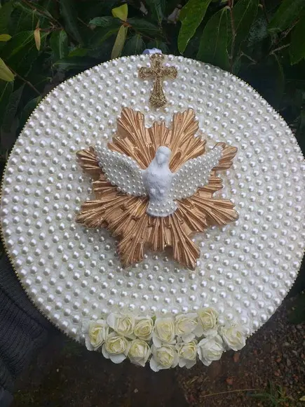 Mandala Divino Espírito Santo 30cm Com Pérolas
