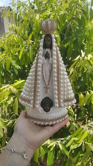 Nossa Senhora Aparecida 27cm com Pérolas