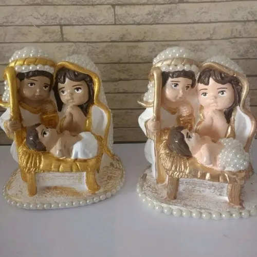 Sagrada Familia baby com pérolas 14cm