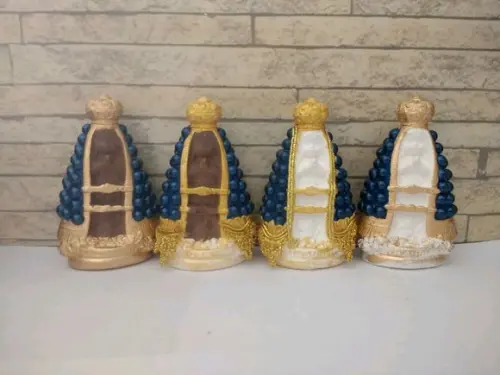 Nossa Sra Aparecida Baby 8.5cm com perolas