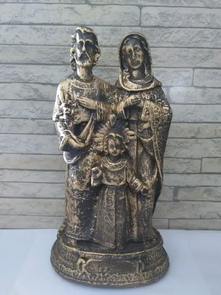 Sagrada Familia 20cm Envelhecida