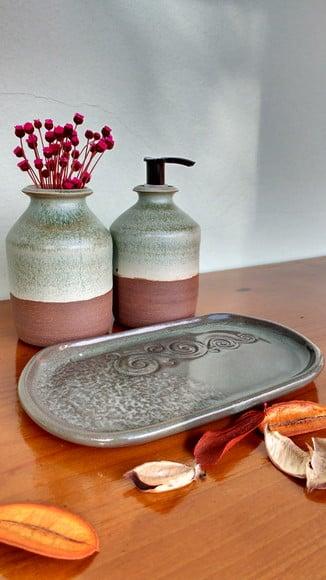 Kit para Lavabo Modelo Textura em Cerâmica Artesanal 3 Peças