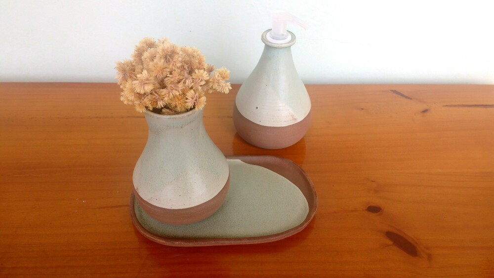 Kit para Lavabo Verde- Saboneteira e Aromatizador 3 Peças