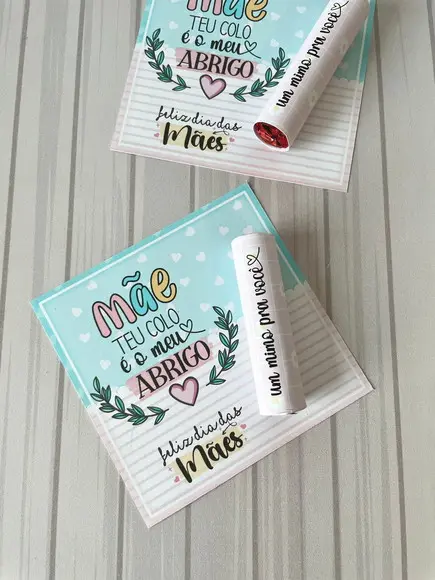 Card com Chocolate Batom Dia das Mães