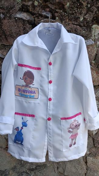 Jaleco de Médica Personalizado com Nome