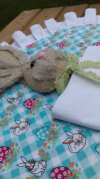 Palito com a Cabeça de Coelho de Juta