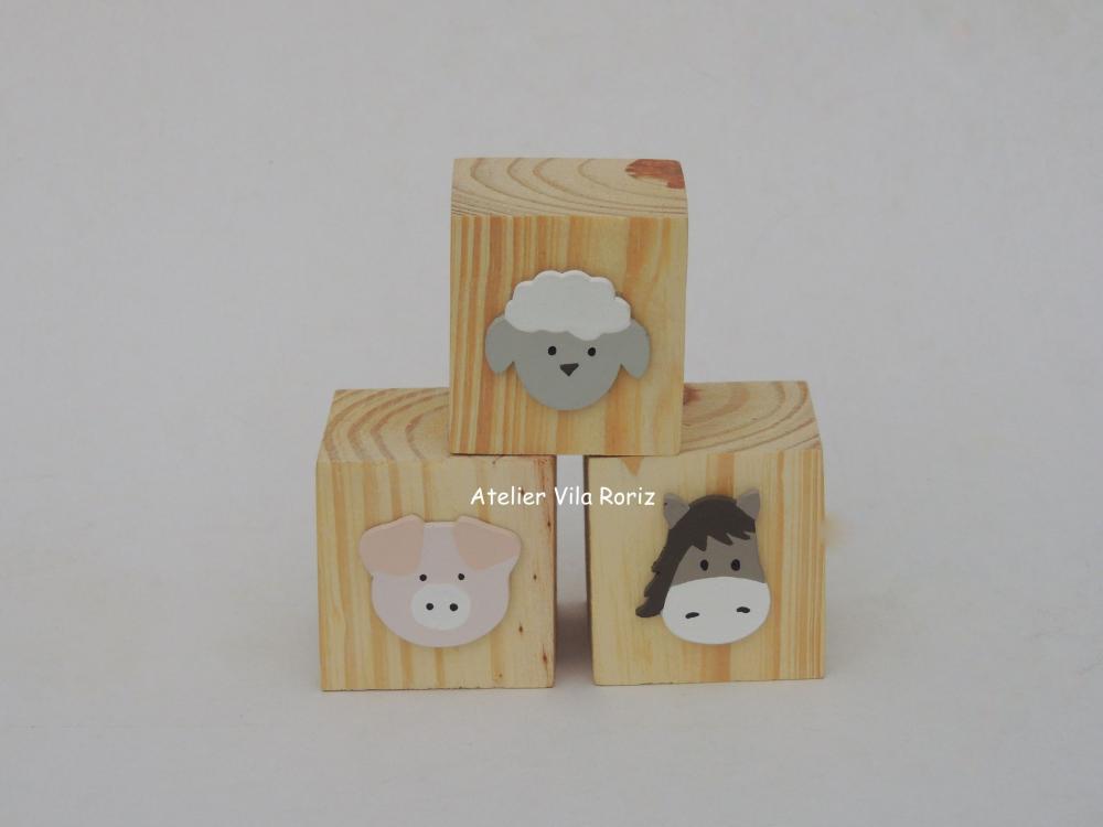 Trio Cubos Pinus Apliques Fazendinha (Valor do Trio)