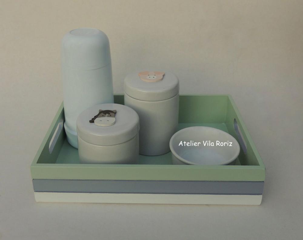 Kit Higiene Bandeja P 3 Cores Fazendinha 4 Peças