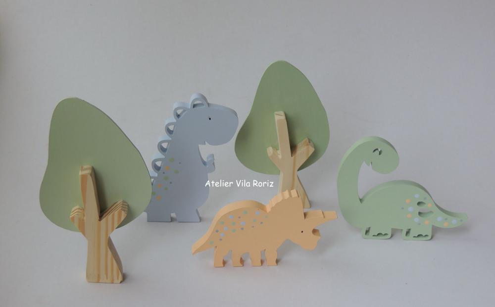 Kit Adornos Madeira Dinossauros e Árvores