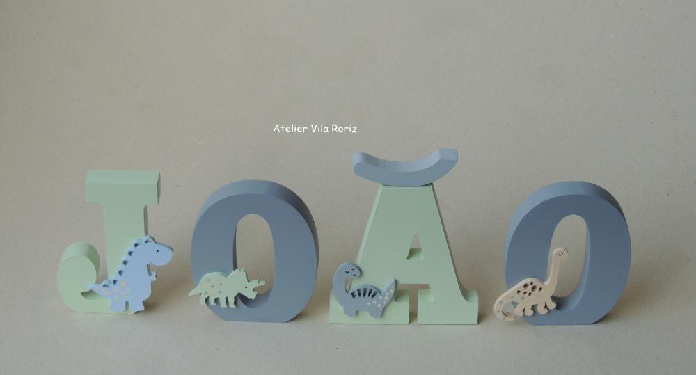 Nome Madeira Dinossauros 4 letras