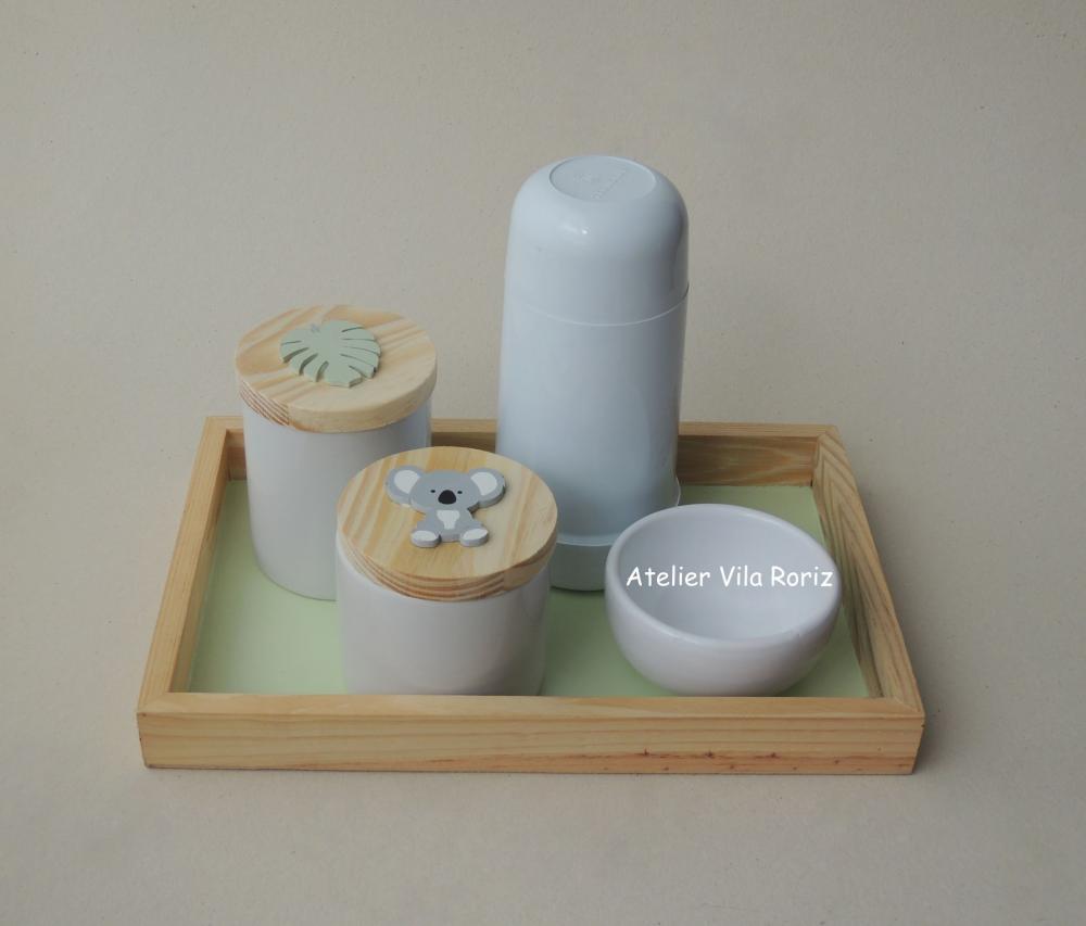Kit Higiene Bandeja Pinus P Safári 4 Peças