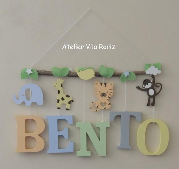 Porta Maternidade Galho Safári 5 Letras