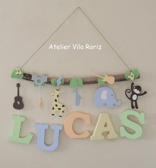 Porta Maternidade Galho Safári 5 Letras