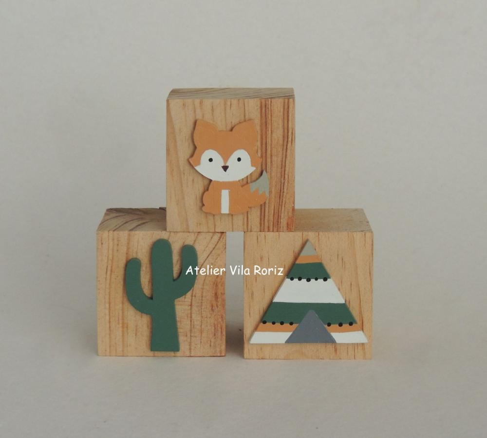 Adorno Trio Cubos Pinus Safári 5x5cm Modelos