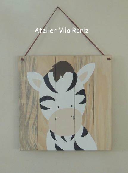 Placa Pinus Pintada à Mão Safári 30 x 30 cm (Vários Modelos)
